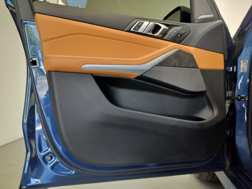 Certified Used 2023 Blue BMW xDrive40i image 6