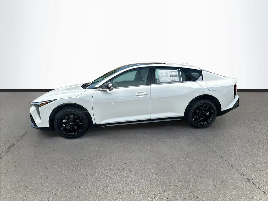 New 2026 Snow White Pearl Kia GT-Line Turbo image 4