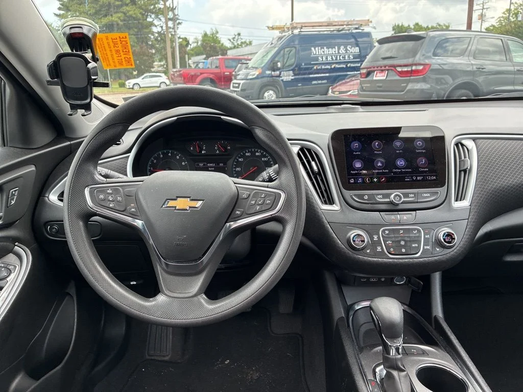Used 2024 Gray Chevrolet LT image 21