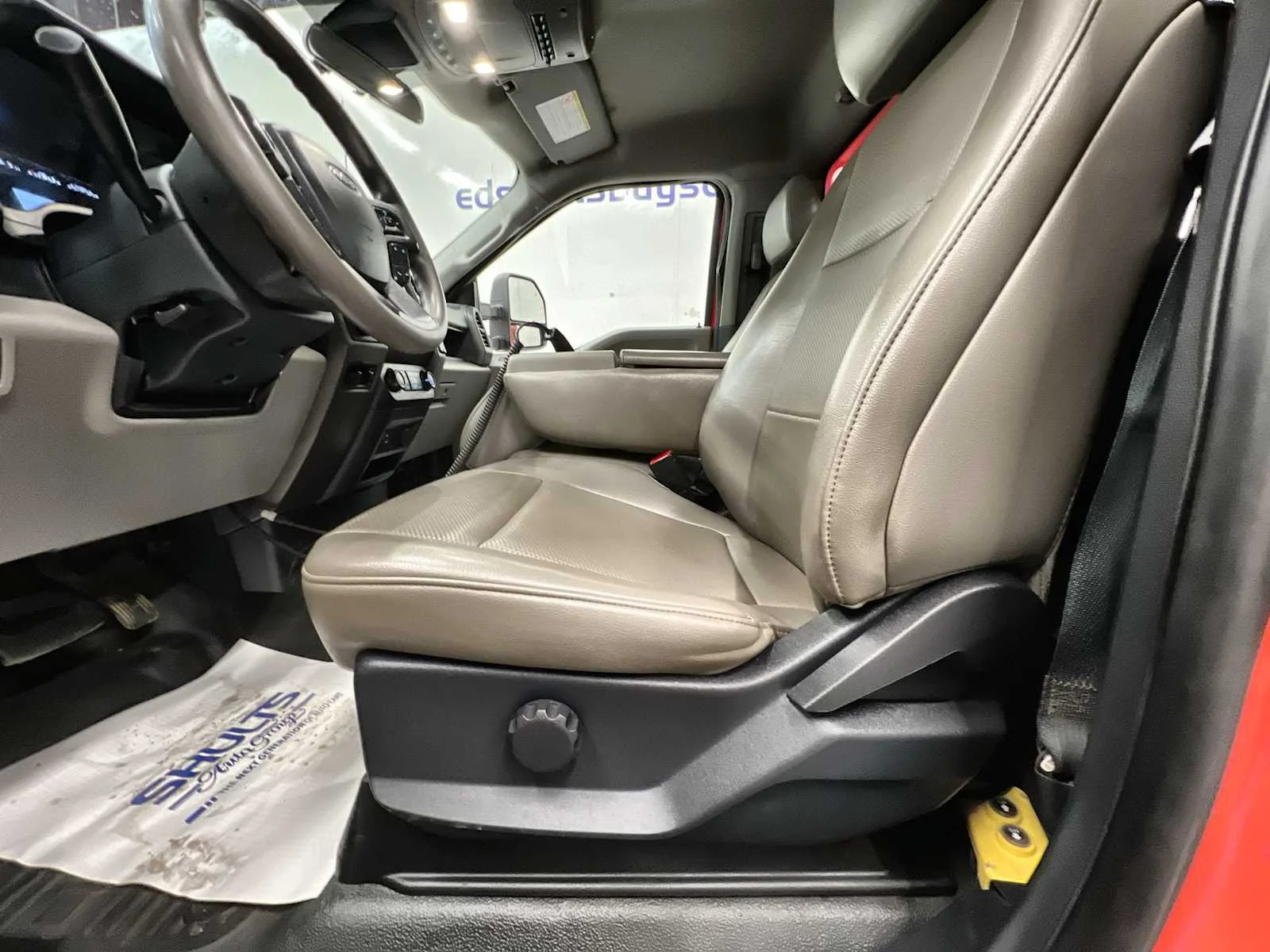 Used 2022 RED Ford XL image 14