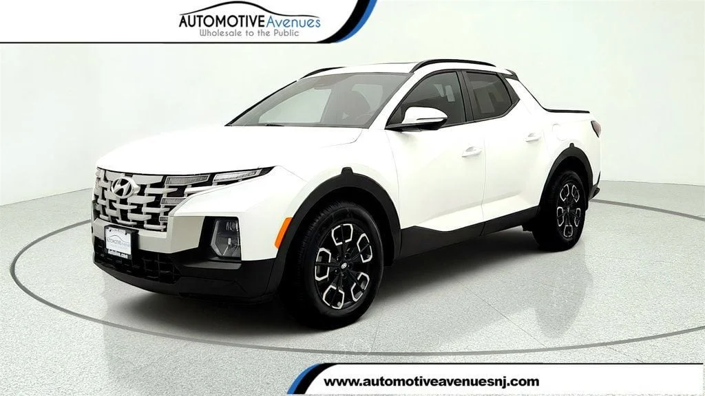 Used 2022 Ice White Hyundai SEL Premium AWD image 1