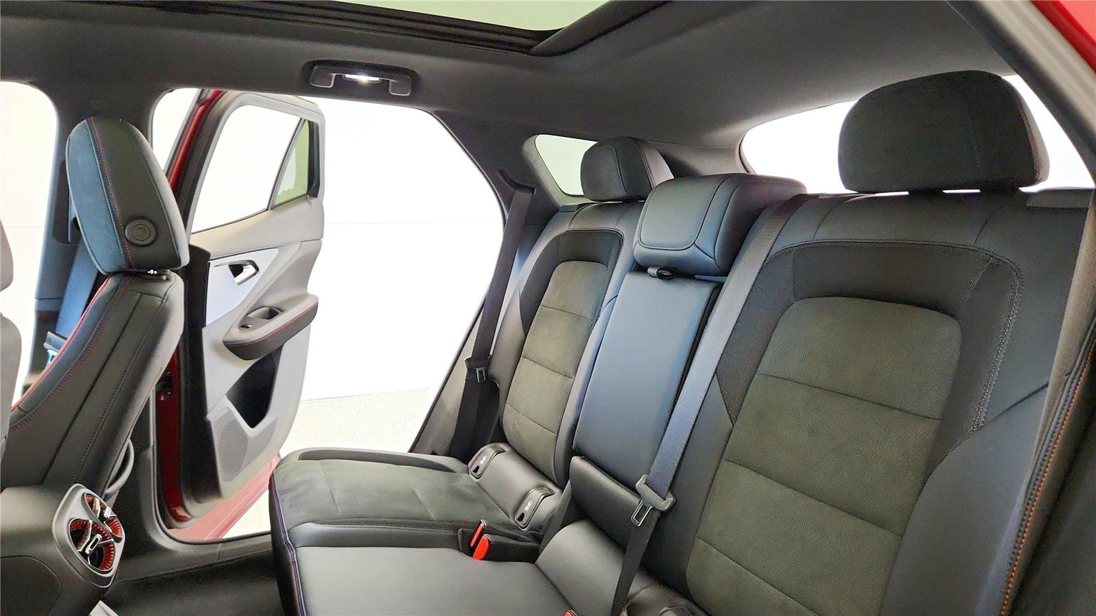 2025 Chevrolet Blazer EV RS - Photo 31