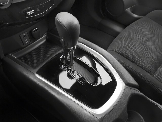 2016 Nissan Rogue SV - Photo 13