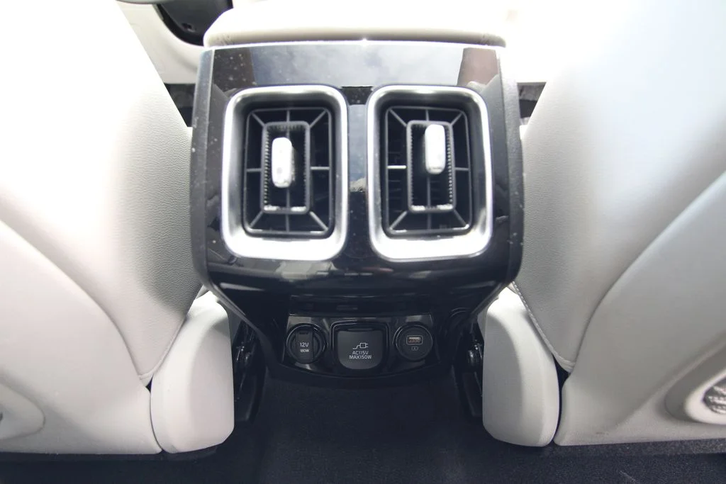 Used 2023 Black Kia SX Prestige image 39