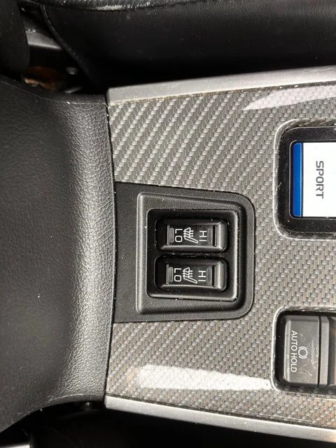 Used 2022  Mitsubishi  image 30