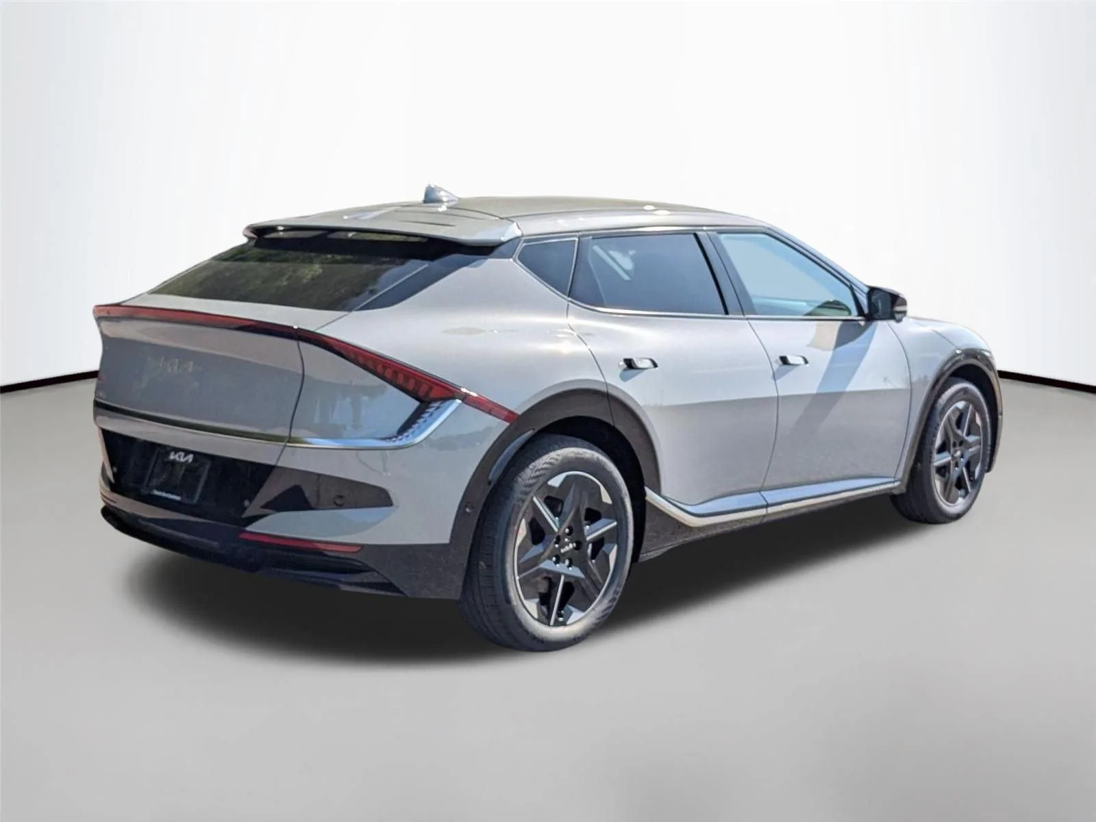 2025 Kia EV6 Wind - Photo 7