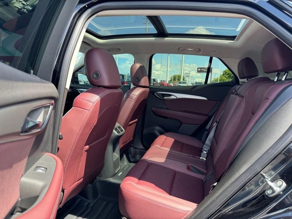 Used 2025 Ebony Twilight Metallic Buick Sport Touring image 10