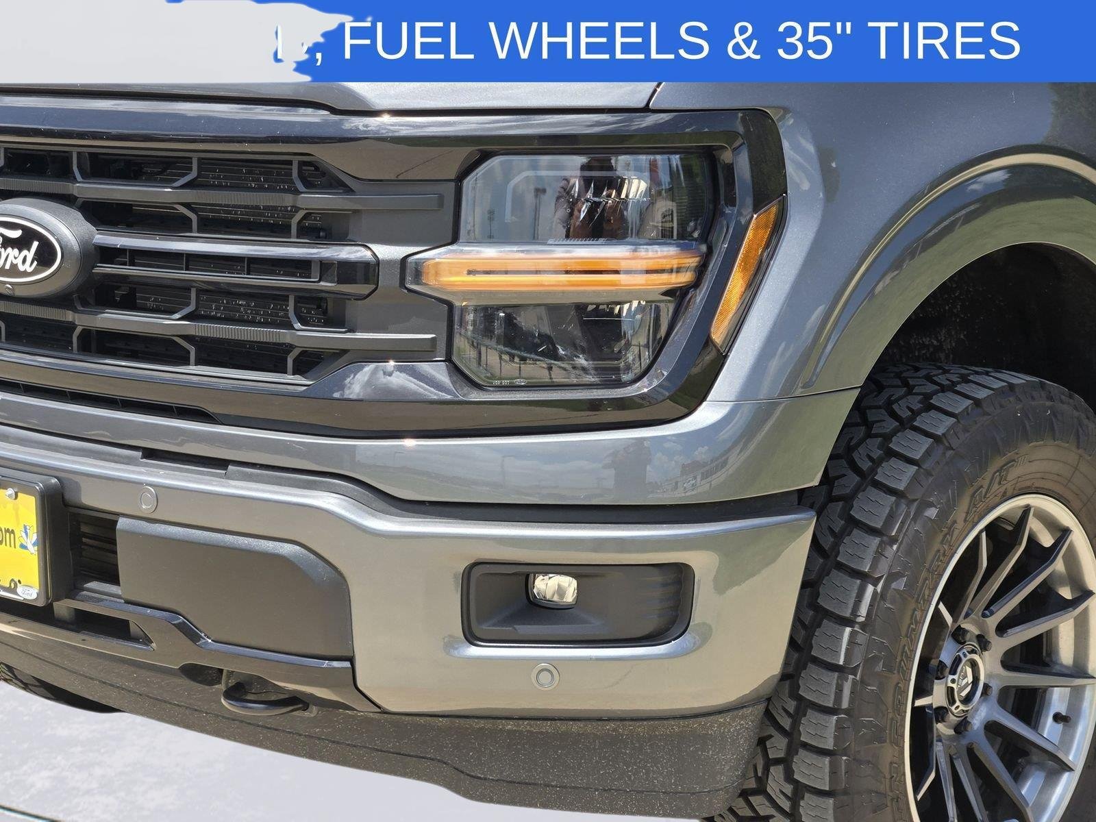 New 2026 Carbonized Gray Metallic Ford XLT image 5