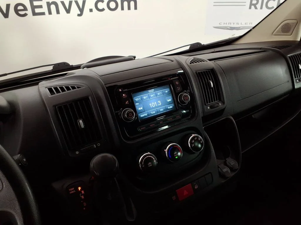 Used 2015 Red Ram High Roof image 24