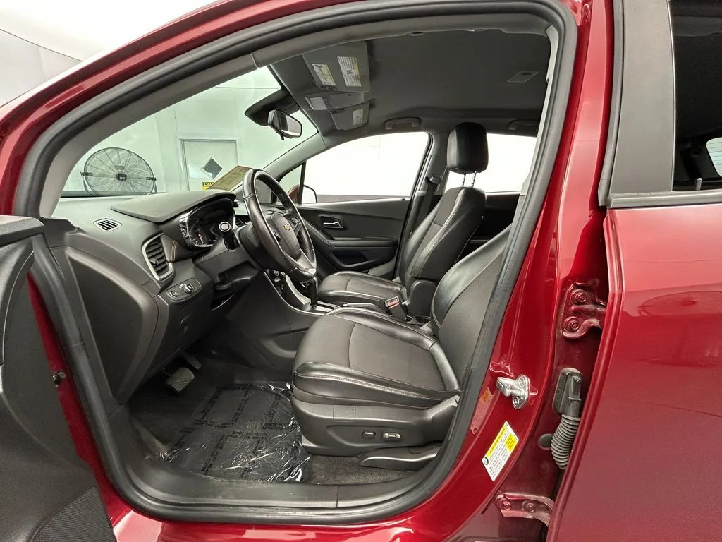 Used 2021 Crimson Metallic Chevrolet LT image 41
