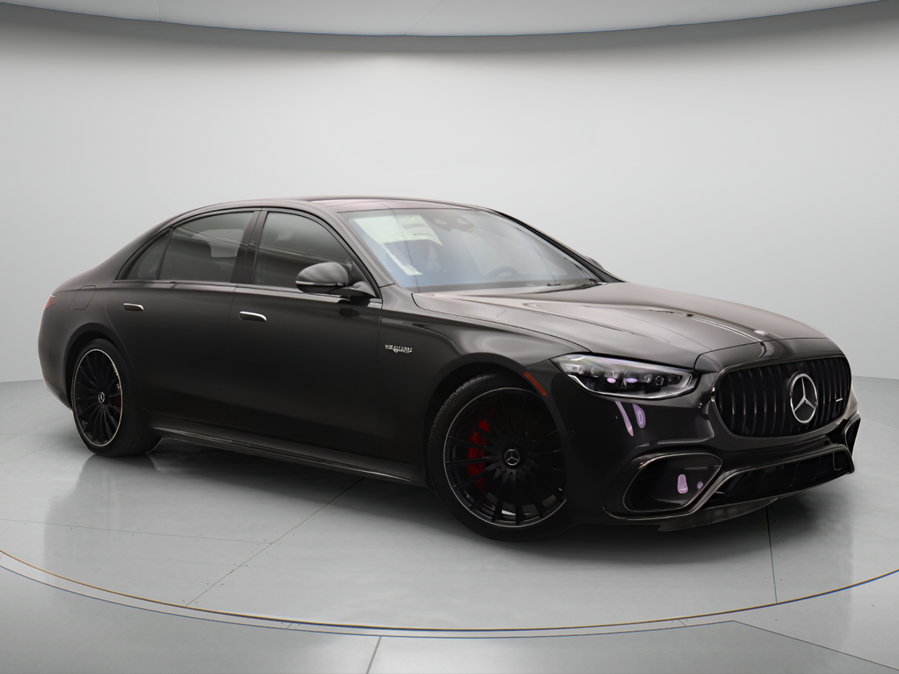 2025 Mercedes-Benz S-Class S 63 - Photo 13