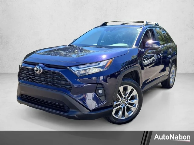 2025 Toyota RAV4 XLE Premium