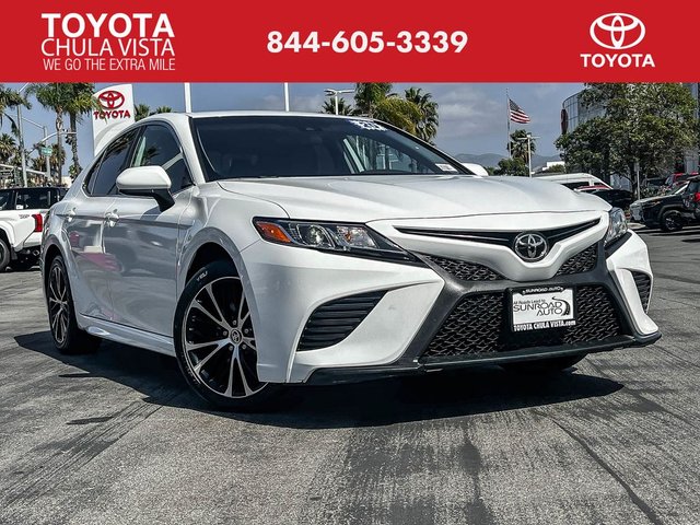 2020 Toyota Camry SE