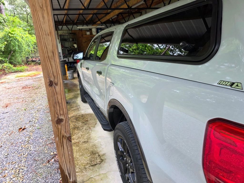 Used 2022 White Ford Lariat image 4