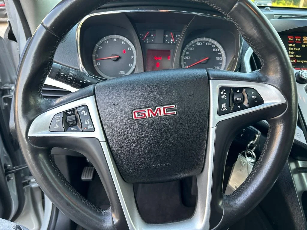 Used 2012 Silver GMC SLT-2 image 11