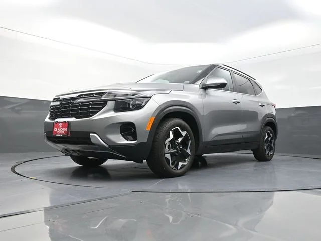 Used 2025 Gray Kia EX image 32