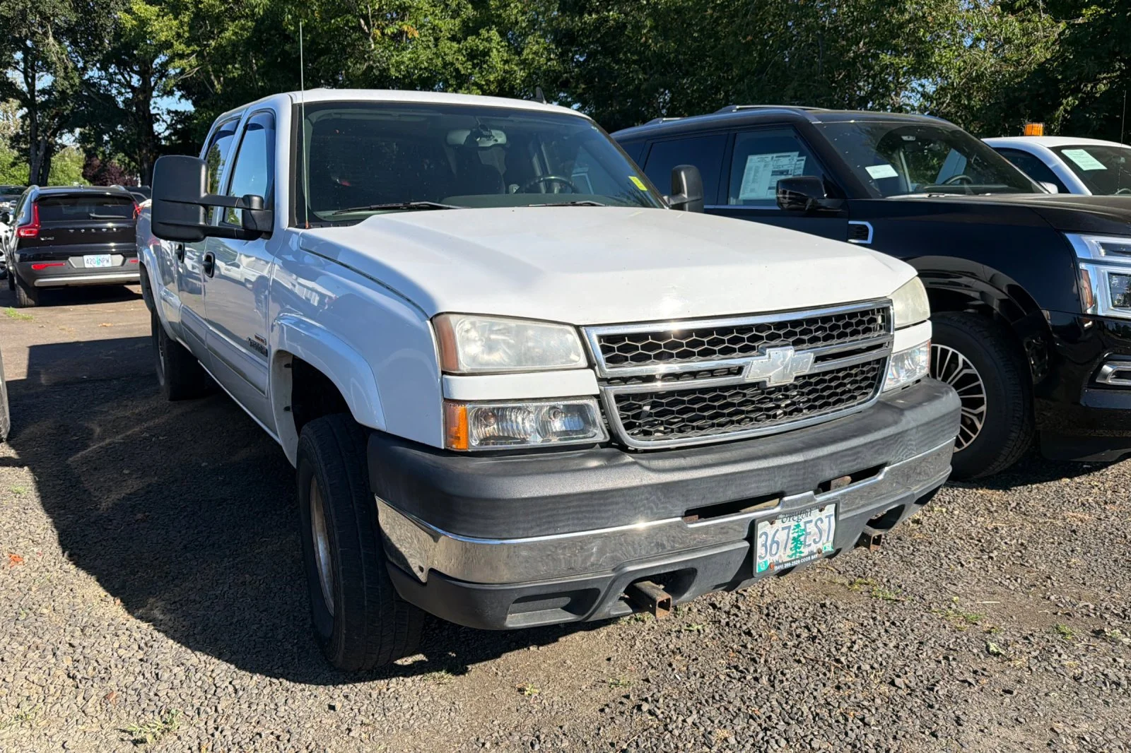 Used 2006 Summit White Chevrolet LT1 image 2