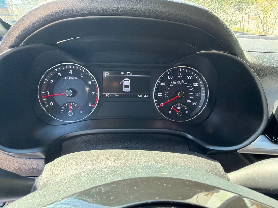 Used 2023 Gray Kia GT image 9
