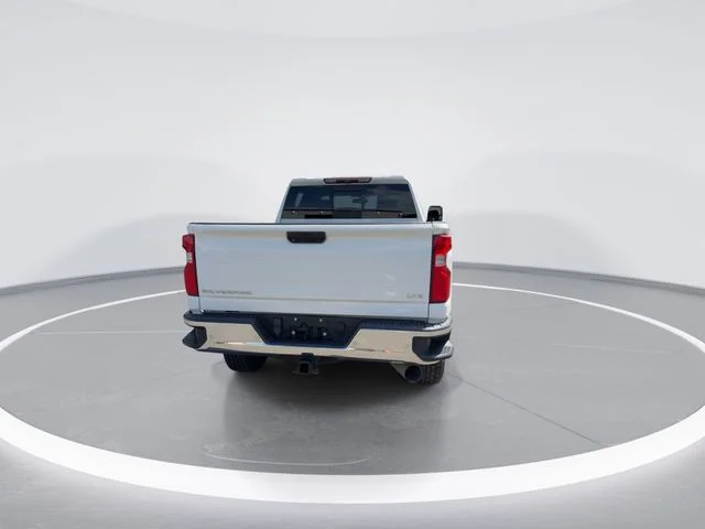 Used 2021 White Chevrolet LTZ image 7