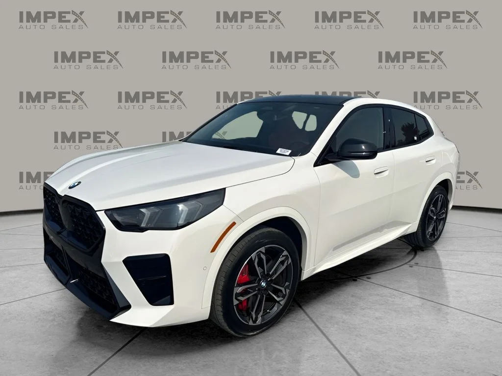 Used 2025 White BMW xDrive28i image 1