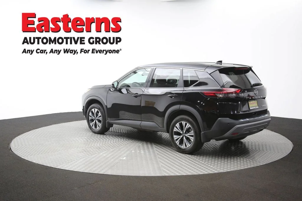 Used 2022 Black Nissan SV image 62