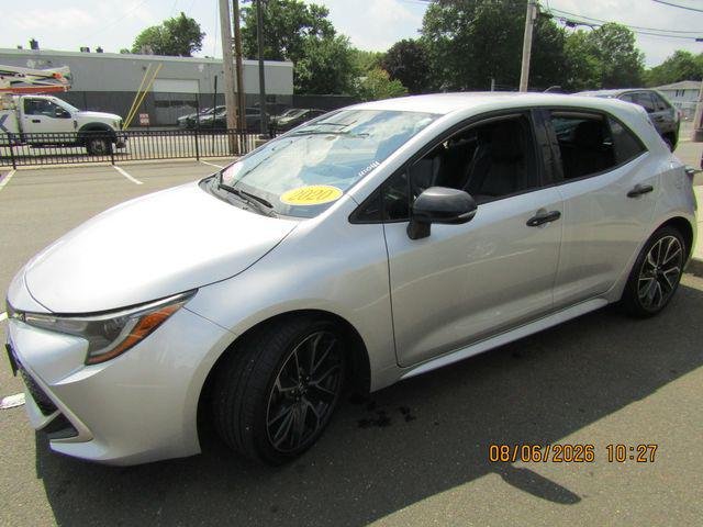Certified Used 2020 CLASSIC SILVER MET Toyota  image 3