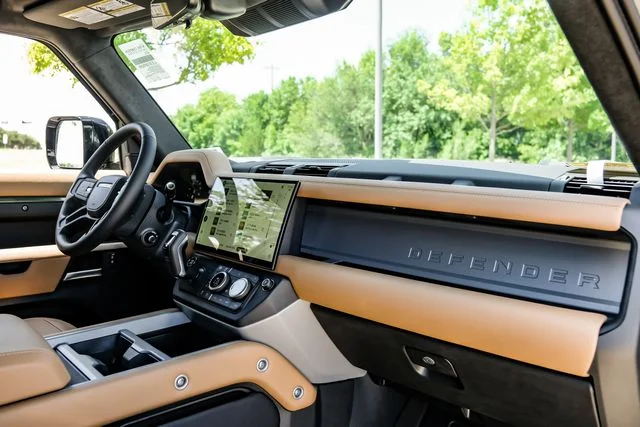 New 2026 Green Land Rover X image 16