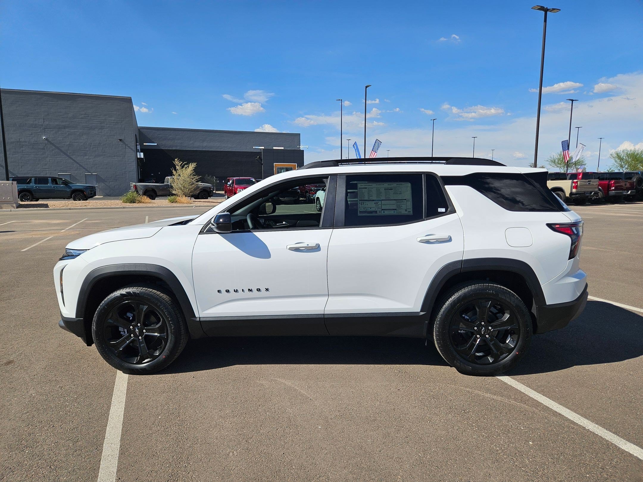2027 Chevrolet Equinox LT - Photo 14