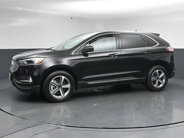 Certified Used 2023 Black Ford SEL image 4