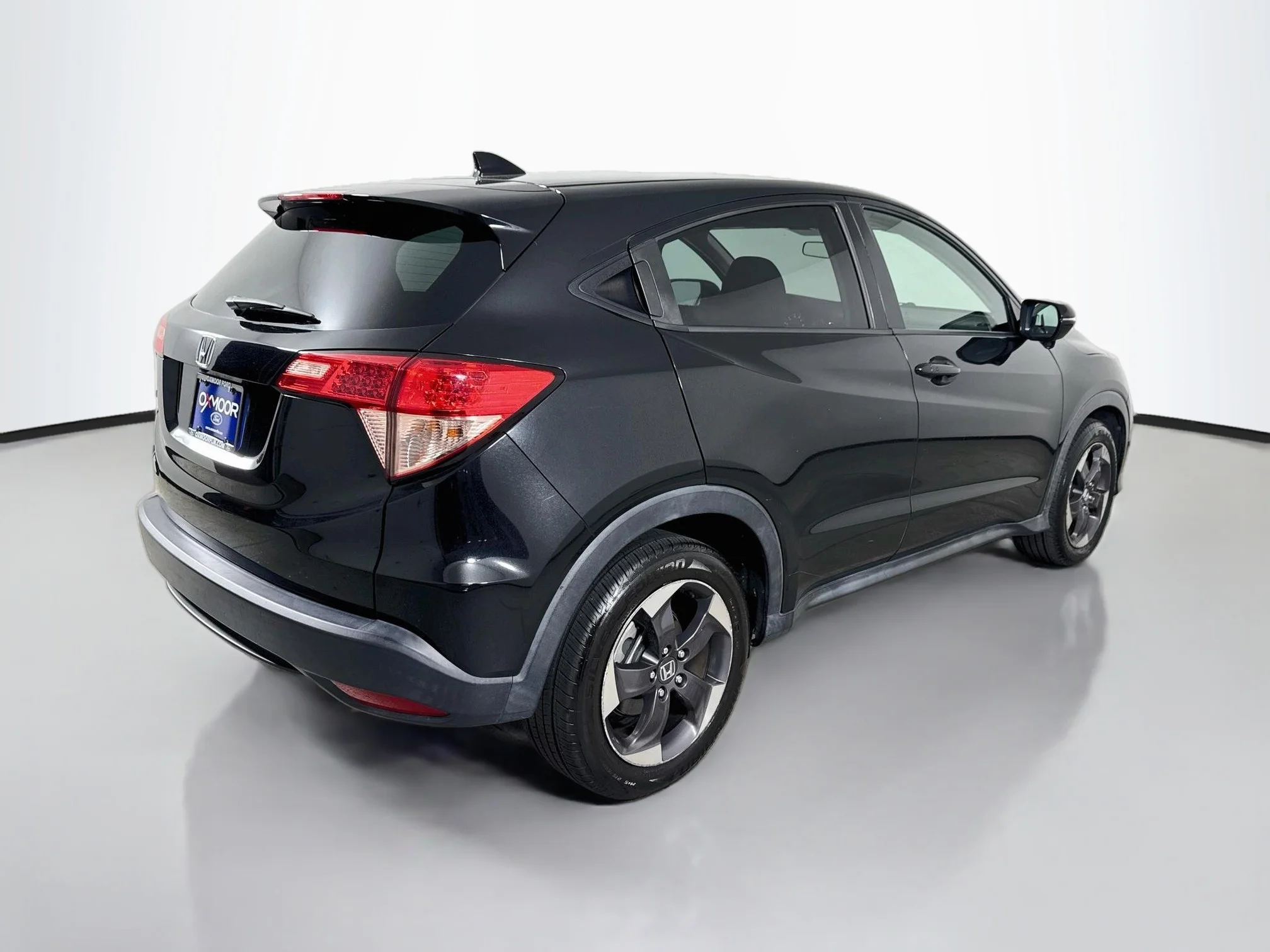 Used 2018 Crystal Black Pearl Honda EX image 11