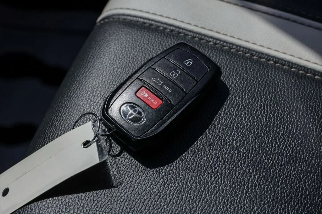 Used 2025  Toyota SE image 34