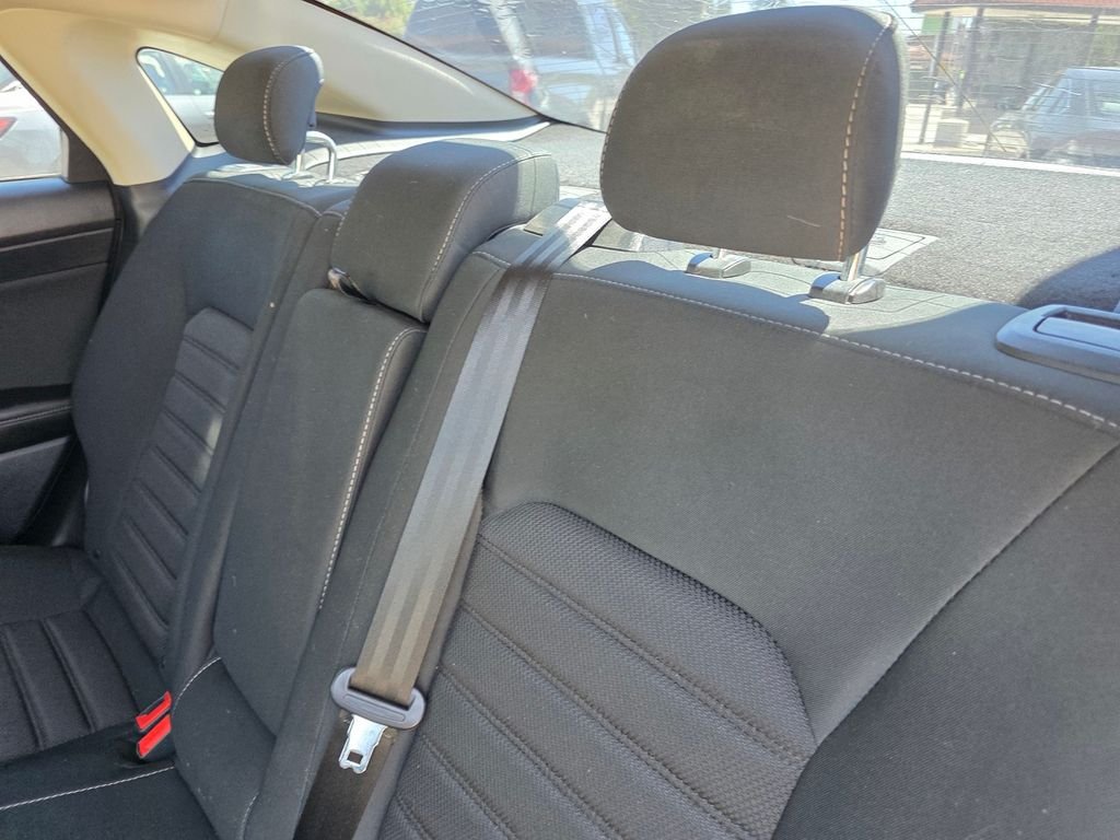 Used 2020 Black Ford SE image 16