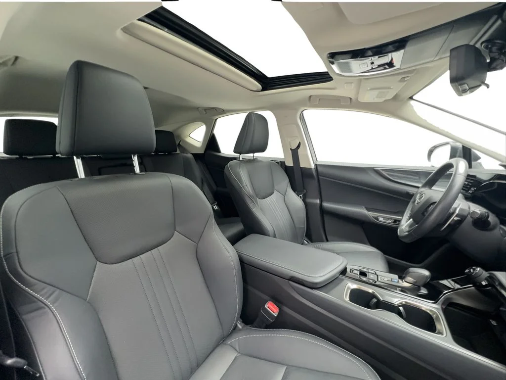 Used 2023 Black Lexus 350 Premium image 30