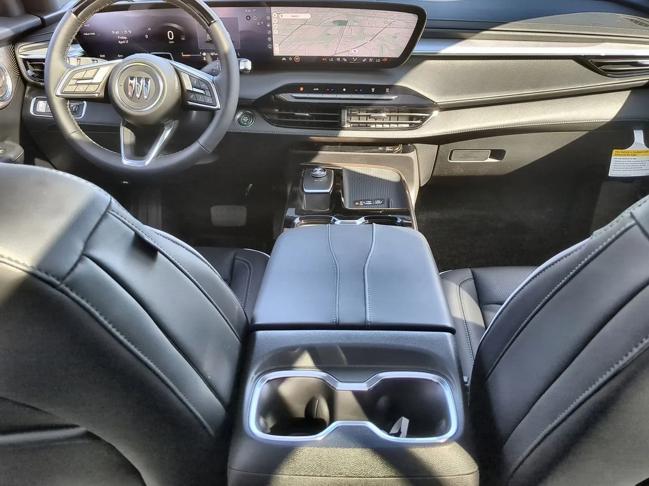 New 2026 Iridescent White Tricoat Buick Avenir image 21