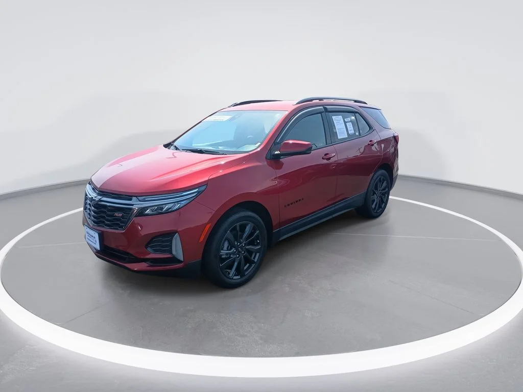 Used 2022 Red Chevrolet RS image 4