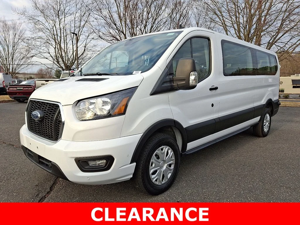 Used 2024 White Ford XLT image 3