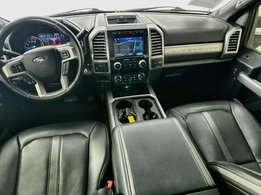 Used 2021 White Metallic Ford Platinum image 25