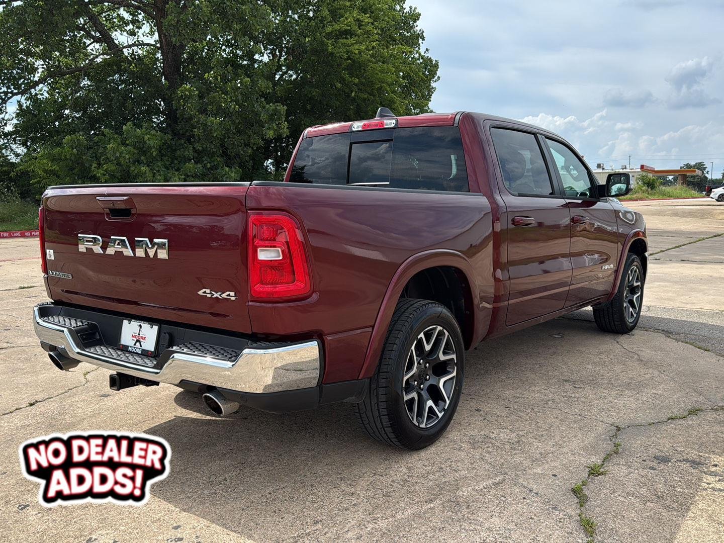 Used 2025 Delmonico Red Pearlcoat Ram Laramie image 7
