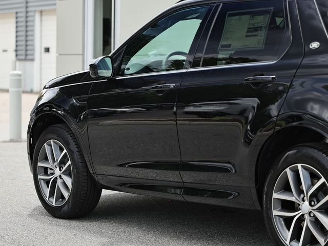 New 2026 Santorini Black Land Rover Landmark image 7