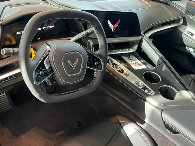 2026 Chevrolet Corvette 2LT - Photo 10
