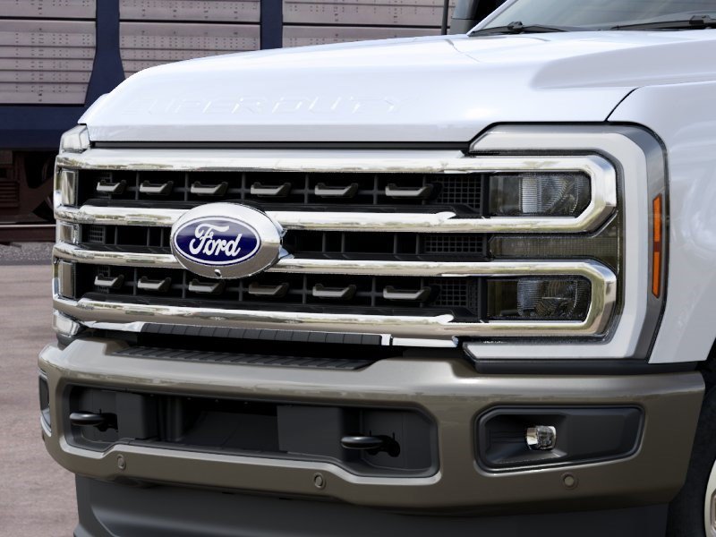 New 2027 Star White Metallic Tri-Coat Ford King Ranch image 8