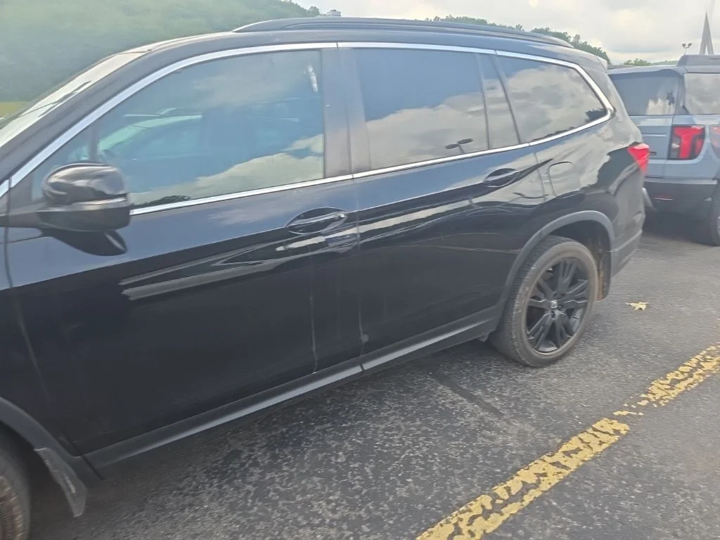 Used 2021 Black Honda Special Edition image 2
