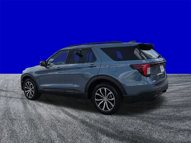 New 2026 Vapor Blue Metallic Ford ST-Line image 6