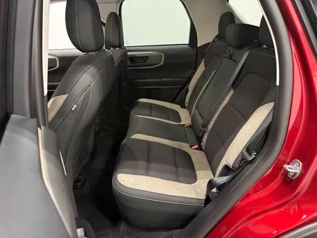 Used 2025 Red Ford Big Bend image 27