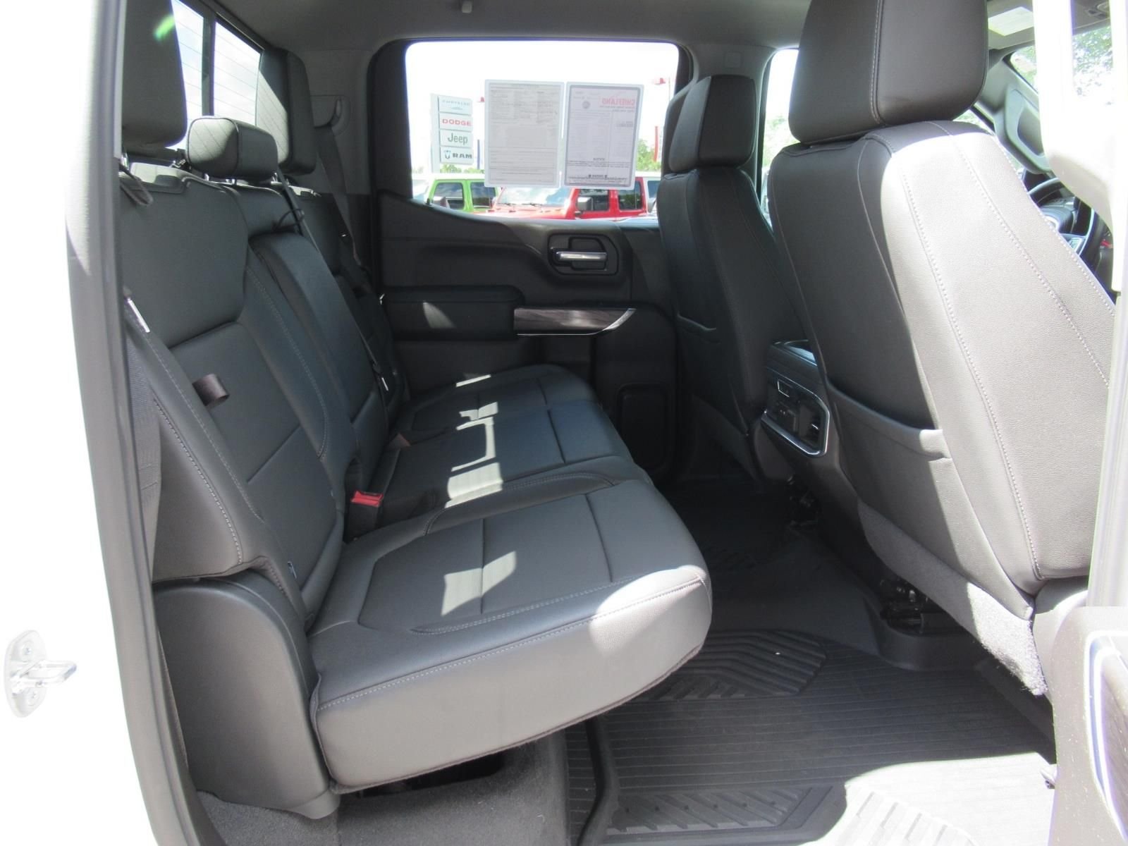 Used 2021 White Chevrolet LTZ image 33