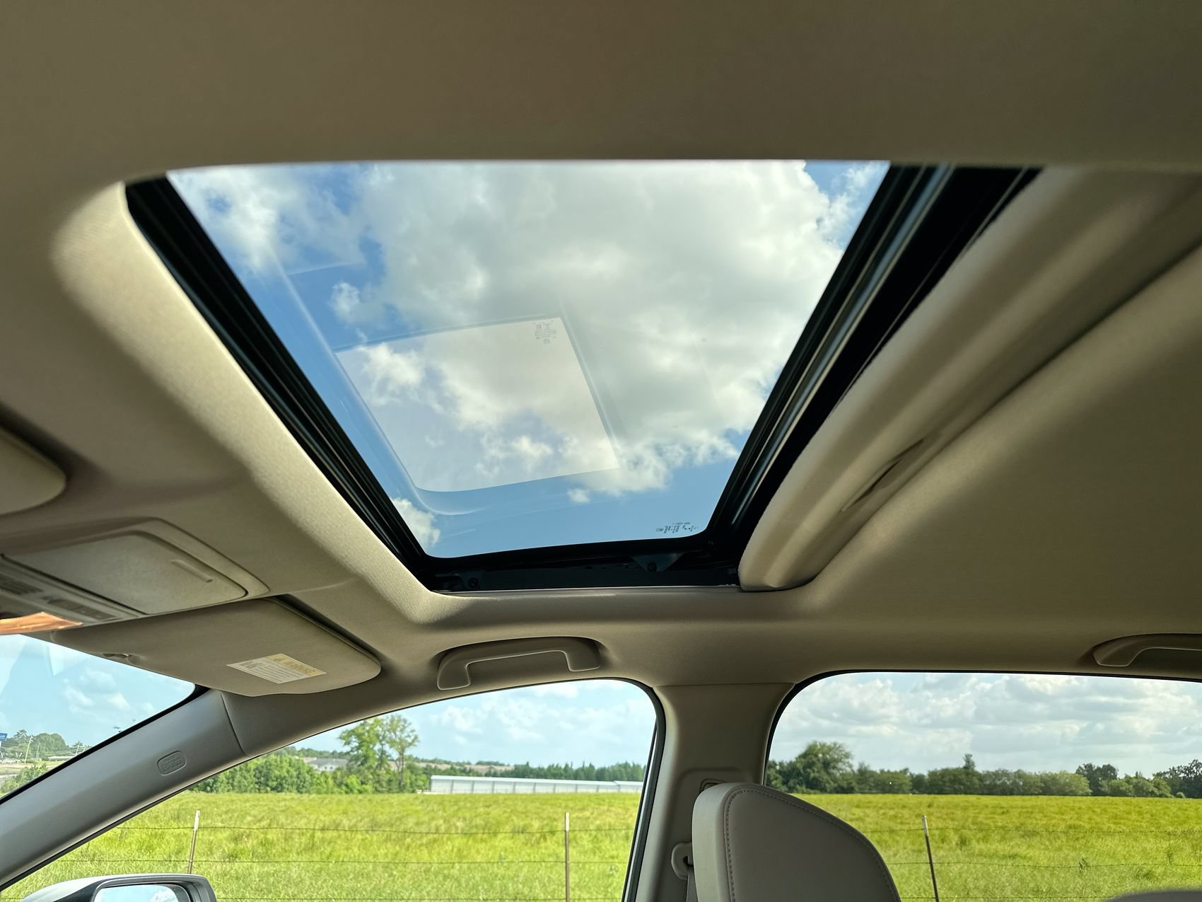 Used 2020 White Honda EX-L image 21