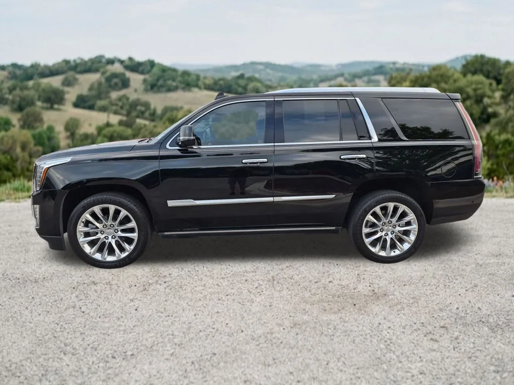 Used 2020 Black Cadillac Premium Luxury image 5