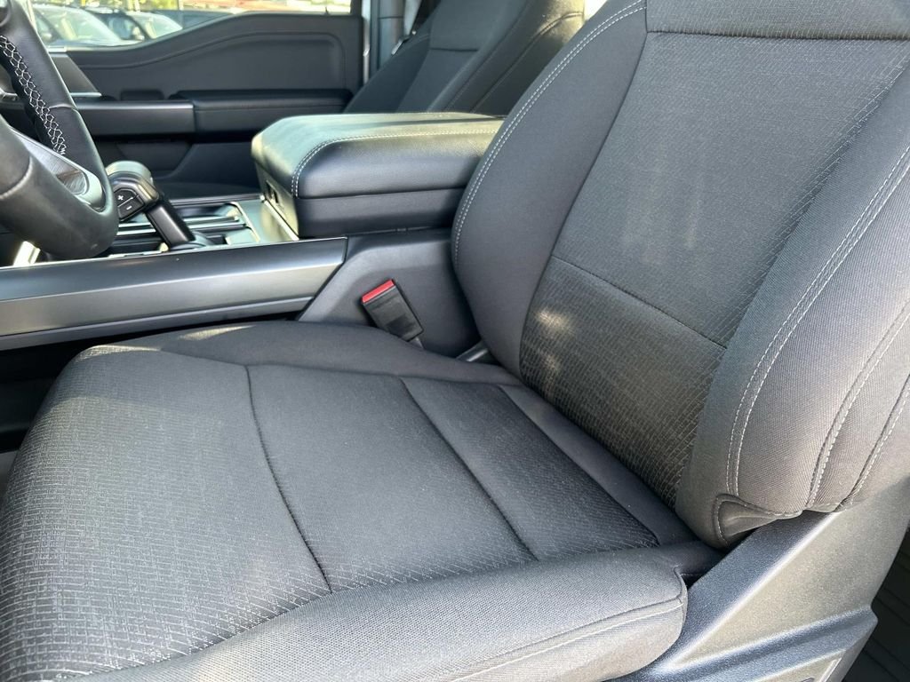 Certified Used 2024 Avalanche Ford XLT image 28