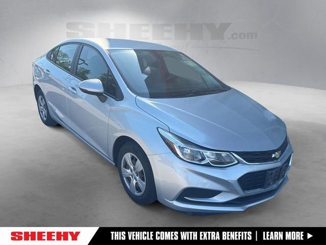2017 Chevrolet Cruze LS Auto's photo