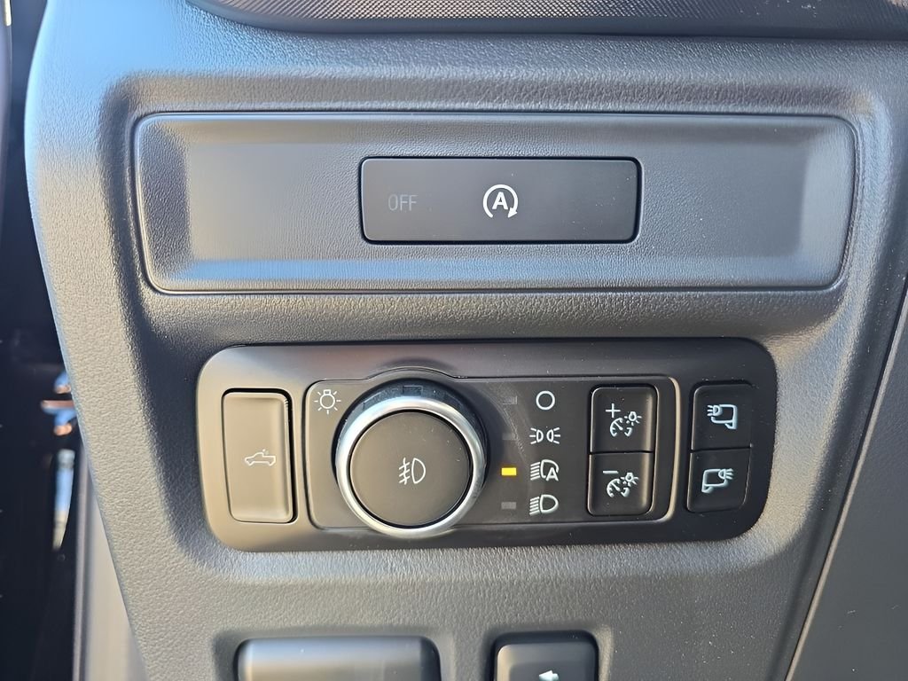 New 2025 Agate Black Metallic Ford Tremor® image 14